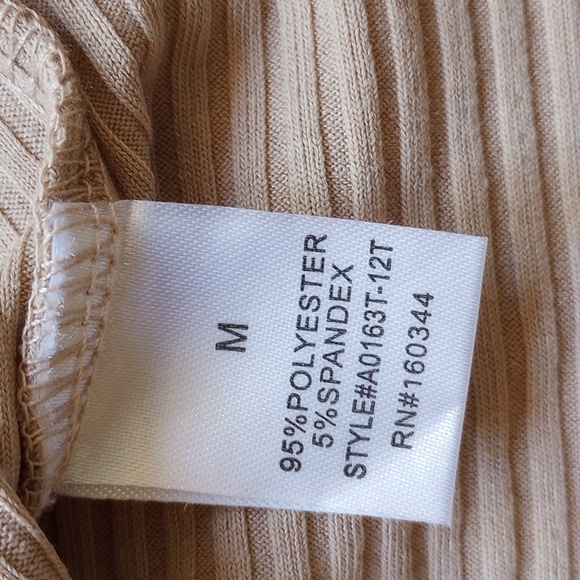 12th Tribe Ryann Ribbed Knit Crop Tank Top M Taupe Tan - Picture 4 of 6